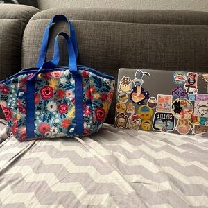 Olivet floral lunch bag